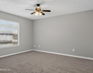 1108 Hidden Cove Circle S - Photo Thumbnail 16