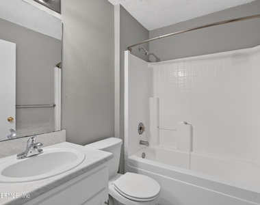 1108 Hidden Cove Circle S - Photo Thumbnail 21