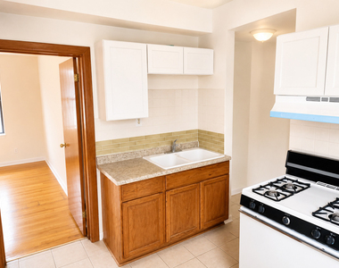 3560 W Cortland Street - Photo Thumbnail 3