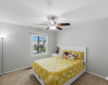 750 Dunhill Drive - Photo Thumbnail 8