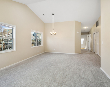 507 W Parkside Drive - Photo Thumbnail 7