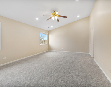 507 W Parkside Drive - Photo Thumbnail 8