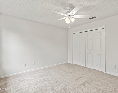 12756 Bentwater Drive - Photo Thumbnail 18