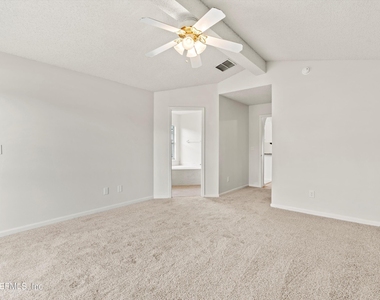 12756 Bentwater Drive - Photo Thumbnail 11