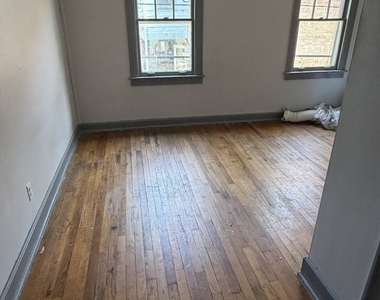 430 W Virginia Street - Photo Thumbnail 8