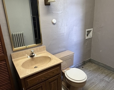 430 W Virginia Street - Photo Thumbnail 12