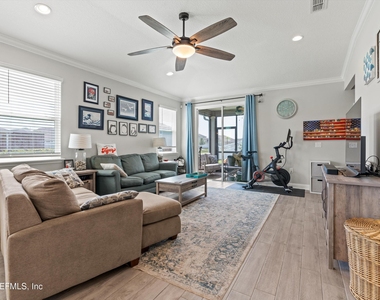 21 Creekmore Drive - Photo Thumbnail 9