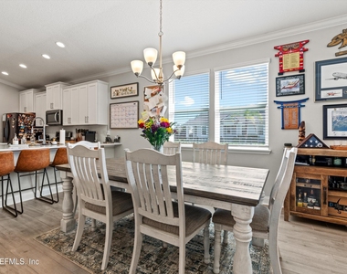 21 Creekmore Drive - Photo Thumbnail 8