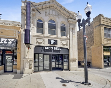4437 N Broadway Street - Photo Thumbnail 14