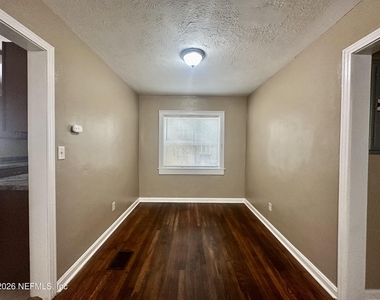 3533 Post Street - Photo Thumbnail 2