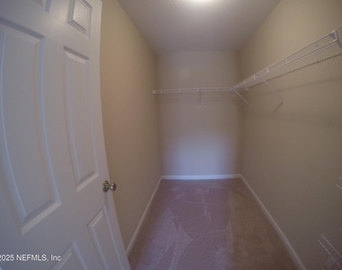 2200 Marsh Hawk Lane - Photo Thumbnail 8