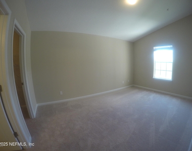 2200 Marsh Hawk Lane - Photo Thumbnail 6