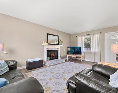 223 S West Street - Photo Thumbnail 6