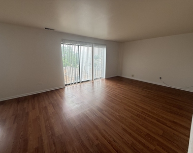2310 N Harlem Avenue - Photo Thumbnail 2