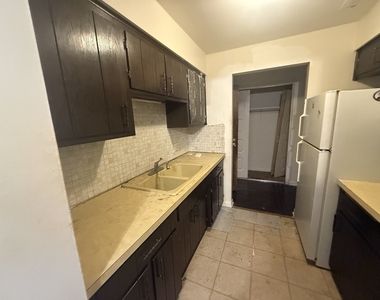 2310 N Harlem Avenue - Photo Thumbnail 23