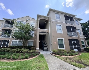 7990 Baymeadows Road E - Photo Thumbnail 1