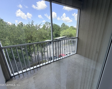 7990 Baymeadows Road E - Photo Thumbnail 15