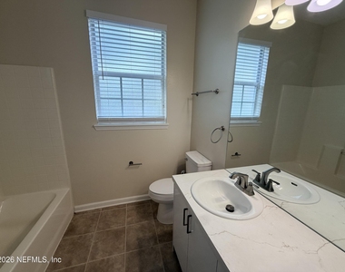 7990 Baymeadows Road E - Photo Thumbnail 12