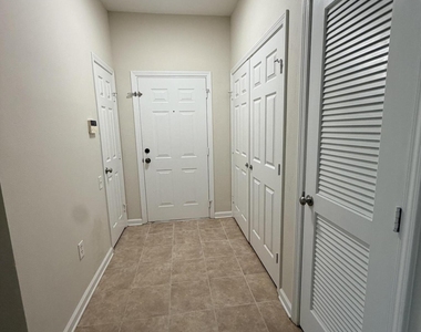 7990 Baymeadows Road E - Photo Thumbnail 7