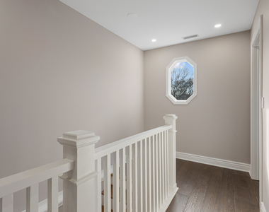606 S York Street - Photo Thumbnail 26