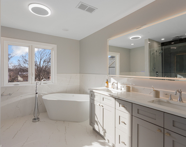 606 S York Street - Photo Thumbnail 35