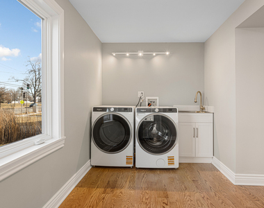 606 S York Street - Photo Thumbnail 38