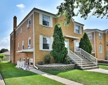 2013 N 73rd Avenue - Photo Thumbnail 1