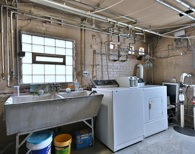 2013 N 73rd Avenue - Photo Thumbnail 8
