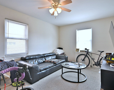 2013 N 73rd Avenue - Photo Thumbnail 5