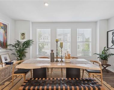 383 Skylar Way Se - Photo Thumbnail 9