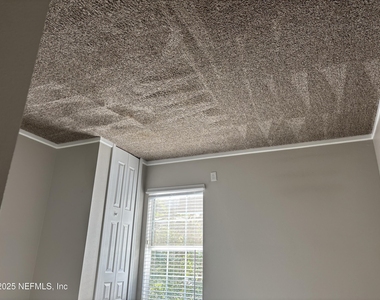 241 Leese Drive - Photo Thumbnail 10