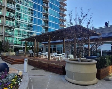 943 Peachtree Street Ne - Photo Thumbnail 13