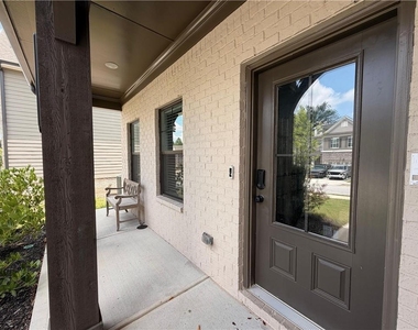 289 Ryston Way - Photo Thumbnail 2
