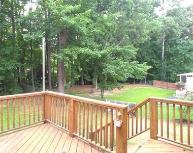 190 Barrington Drive Drive E - Photo Thumbnail 20