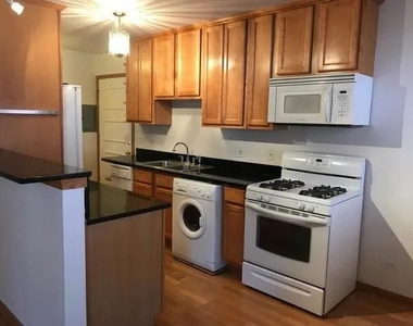 313 Elgin Avenue - Photo Thumbnail 4