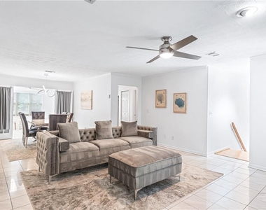 24 Saint Claire Lane Ne - Photo Thumbnail 6