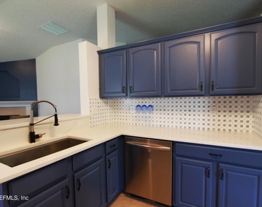 509 Candyroot Court - Photo Thumbnail 10