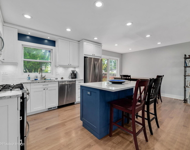 5735 Virginia Avenue - Photo Thumbnail 5