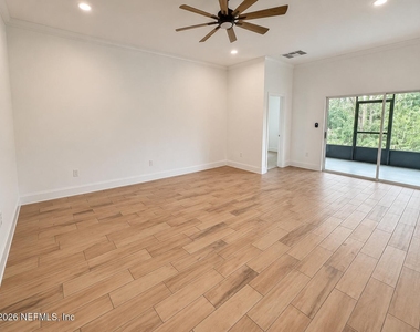 248 Zancara Street - Photo Thumbnail 9