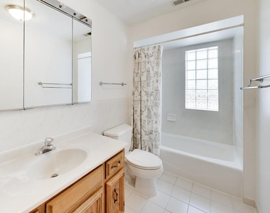 920 N Northwest Highway - Photo Thumbnail 29