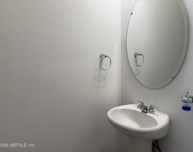 43 Thurnham Lane - Photo Thumbnail 9