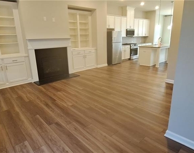 3249 Herald Drive - Photo Thumbnail 6