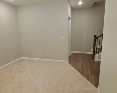 3249 Herald Drive - Photo Thumbnail 14