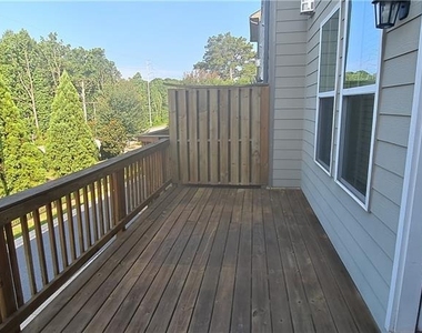 3249 Herald Drive - Photo Thumbnail 8