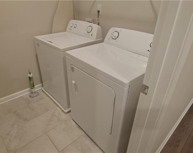 3249 Herald Drive - Photo Thumbnail 13