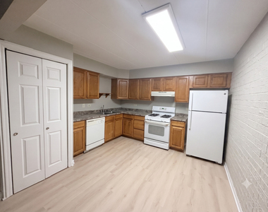 124 E Bailey Road - Photo Thumbnail 3