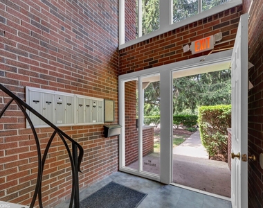 1156 Osterman Avenue - Photo Thumbnail 12