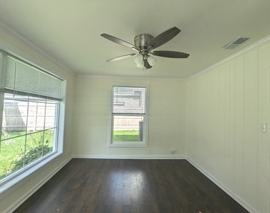 2055 Magnolia Road - Photo Thumbnail 16