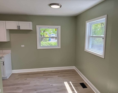 21644 Gailine Avenue - Photo Thumbnail 10