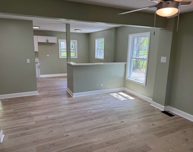 21644 Gailine Avenue - Photo Thumbnail 9